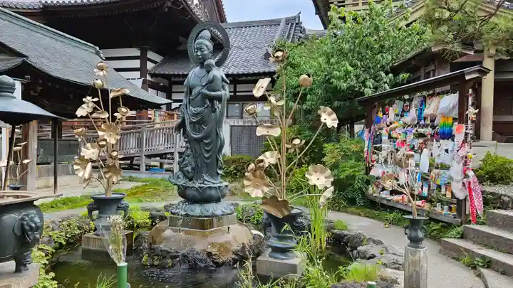 善光寺大勧進(長野県)