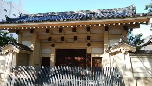 政秀寺の山門・神門