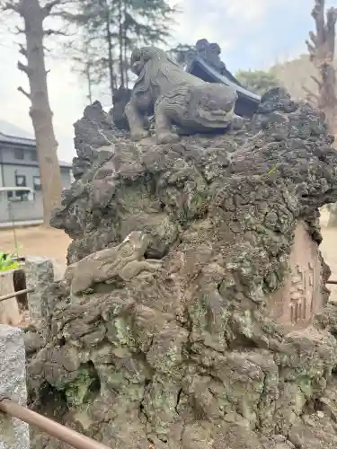 氷川神社の{uncategorized: "未分類", other: "その他", undefined: "問題あり", building: "その他建物", grave: "お墓", sacred_gate: "鳥居", guardian: "狛犬", statue: "像", buddha: "仏像", history: "歴史", nature: "自然", garden: "庭園", animal: "動物", pagoda: "塔", temizu: "手水舎", mountain_gate: "山門・神門", sanctuary: "本殿・本堂", subordinate: "末社・摂社", art: "芸術", scenery: "景色", jizo: "地蔵", ema: "絵馬", goshuin: "御朱印", omikuji: "おみくじ", items: "授与品その他", amulet: "お守り", goshuincho: "御朱印帳", eats: "食事", festival: "お祭り", votive_dance: "神楽", shichigosan: "七五三参", wedding: "結婚式", experience: "体験その他", initially: "初詣", around: "周辺", anti_infection: "感染症対策"}