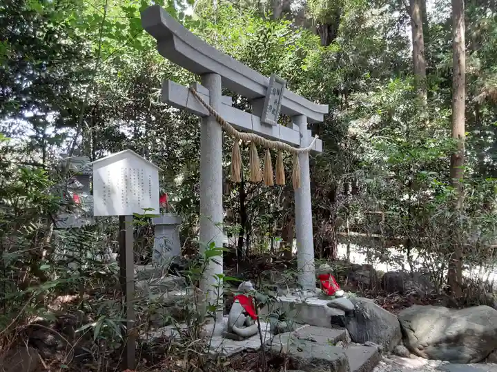 白笹稲荷神社(神奈川県)