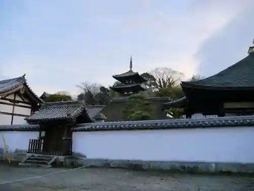 當麻寺のその他建物