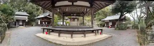 石座神社の{uncategorized: "未分類", other: "その他", undefined: "問題あり", building: "その他建物", grave: "お墓", sacred_gate: "鳥居", guardian: "狛犬", statue: "像", buddha: "仏像", history: "歴史", nature: "自然", garden: "庭園", animal: "動物", pagoda: "塔", temizu: "手水舎", mountain_gate: "山門・神門", sanctuary: "本殿・本堂", subordinate: "末社・摂社", art: "芸術", scenery: "景色", jizo: "地蔵", ema: "絵馬", goshuin: "御朱印", omikuji: "おみくじ", items: "授与品その他", amulet: "お守り", goshuincho: "御朱印帳", eats: "食事", festival: "お祭り", votive_dance: "神楽", shichigosan: "七五三参", wedding: "結婚式", experience: "体験その他", initially: "初詣", around: "周辺", anti_infection: "感染症対策"}