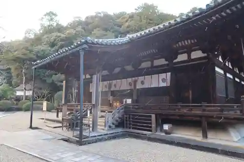 霊山寺の本殿