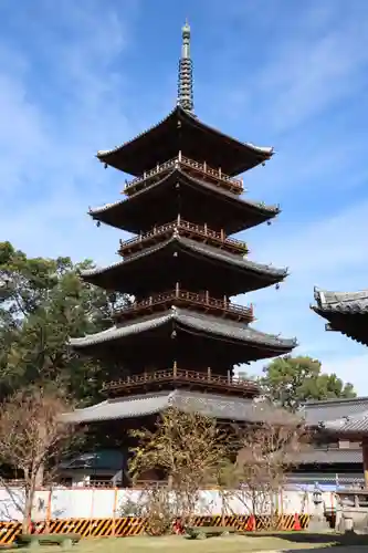 本山寺の塔