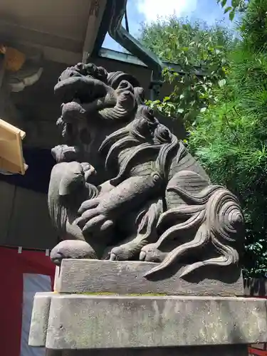 上目黒氷川神社の狛犬