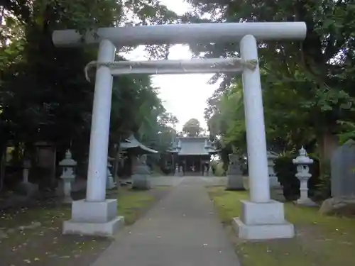 八幡神社の鳥居