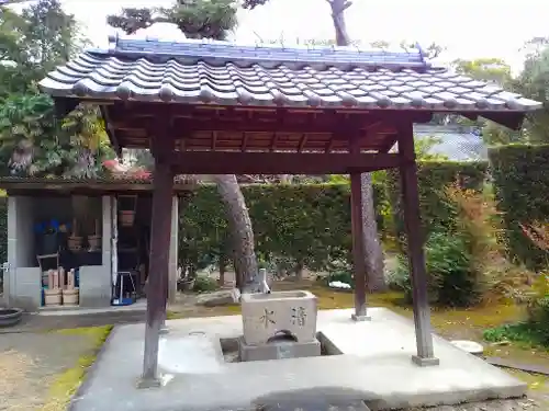 奥田山 安楽寺の手水舎