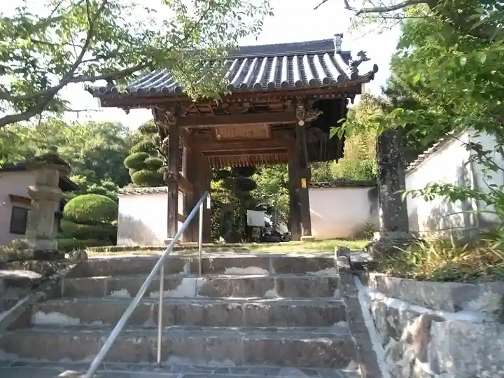 大楽寺の山門・神門