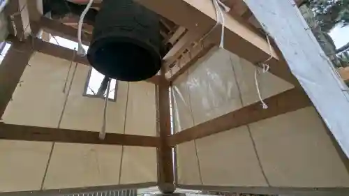 安養寺の{uncategorized: "未分類", other: "その他", undefined: "問題あり", building: "その他建物", grave: "お墓", sacred_gate: "鳥居", guardian: "狛犬", statue: "像", buddha: "仏像", history: "歴史", nature: "自然", garden: "庭園", animal: "動物", pagoda: "塔", temizu: "手水舎", mountain_gate: "山門・神門", sanctuary: "本殿・本堂", subordinate: "末社・摂社", art: "芸術", scenery: "景色", jizo: "地蔵", ema: "絵馬", goshuin: "御朱印", omikuji: "おみくじ", items: "授与品その他", amulet: "お守り", goshuincho: "御朱印帳", eats: "食事", festival: "お祭り", votive_dance: "神楽", shichigosan: "七五三参", wedding: "結婚式", experience: "体験その他", initially: "初詣", around: "周辺", anti_infection: "感染症対策"}