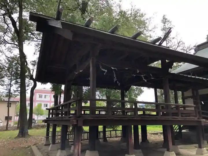 山寺八幡神社の{uncategorized: "未分類", other: "その他", undefined: "問題あり", building: "その他建物", grave: "お墓", sacred_gate: "鳥居", guardian: "狛犬", statue: "像", buddha: "仏像", history: "歴史", nature: "自然", garden: "庭園", animal: "動物", pagoda: "塔", temizu: "手水舎", mountain_gate: "山門・神門", sanctuary: "本殿・本堂", subordinate: "末社・摂社", art: "芸術", scenery: "景色", jizo: "地蔵", ema: "絵馬", goshuin: "御朱印", omikuji: "おみくじ", items: "授与品その他", amulet: "お守り", goshuincho: "御朱印帳", eats: "食事", festival: "お祭り", votive_dance: "神楽", shichigosan: "七五三参", wedding: "結婚式", experience: "体験その他", initially: "初詣", around: "周辺", anti_infection: "感染症対策"}