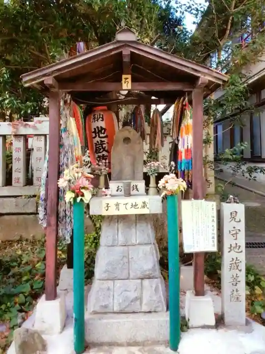 くまくま神社(導きの社 熊野町熊野神社)(東京都)