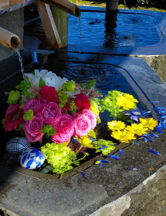 尊永寺の手水舎