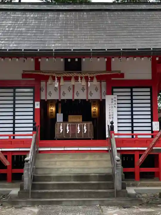 諏訪八幡神社の本殿・本堂