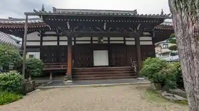 西方寺の本殿・本堂