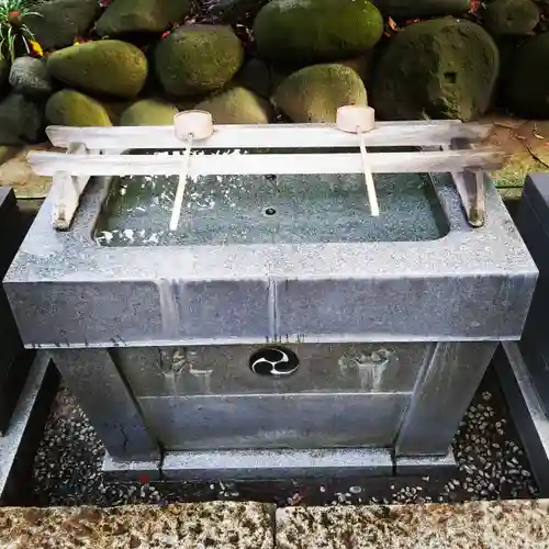 御田八幡神社の手水舎