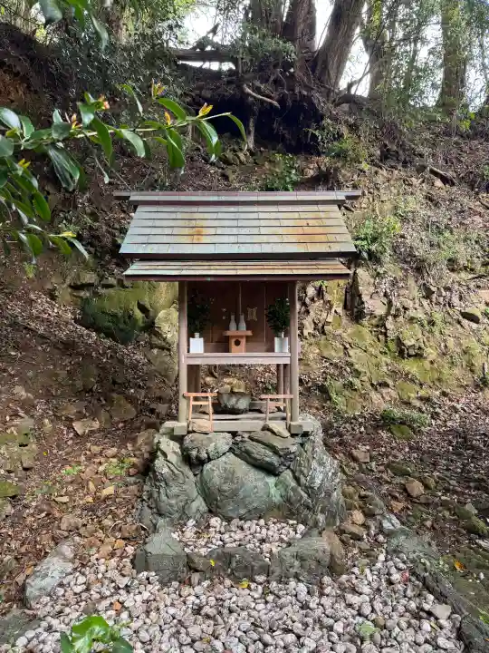 太江寺の{uncategorized: "未分類", other: "その他", undefined: "問題あり", building: "その他建物", grave: "お墓", sacred_gate: "鳥居", guardian: "狛犬", statue: "像", buddha: "仏像", history: "歴史", nature: "自然", garden: "庭園", animal: "動物", pagoda: "塔", temizu: "手水舎", mountain_gate: "山門・神門", sanctuary: "本殿・本堂", subordinate: "末社・摂社", art: "芸術", scenery: "景色", jizo: "地蔵", ema: "絵馬", goshuin: "御朱印", omikuji: "おみくじ", items: "授与品その他", amulet: "お守り", goshuincho: "御朱印帳", eats: "食事", festival: "お祭り", votive_dance: "神楽", shichigosan: "七五三参", wedding: "結婚式", experience: "体験その他", initially: "初詣", around: "周辺", anti_infection: "感染症対策"}