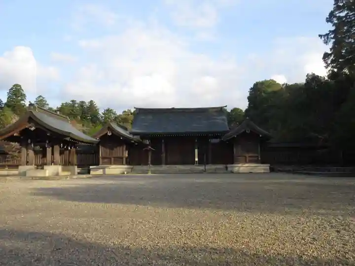 吉野神宮の山門・神門