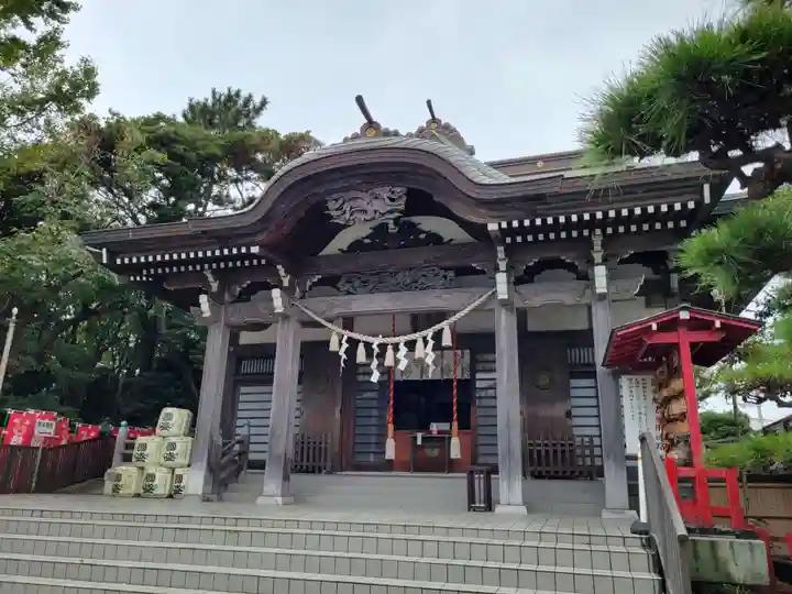 鵠沼伏見稲荷神社の本殿・本堂