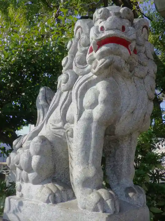 白山神社の狛犬