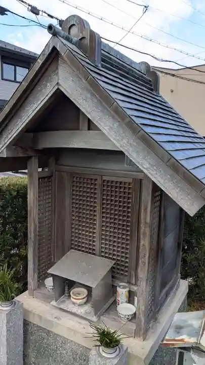 東屋観音の本殿・本堂