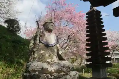 宝蔵寺の仏像