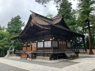 諏訪大社下社秋宮(長野県)