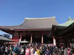 浅草寺の本殿