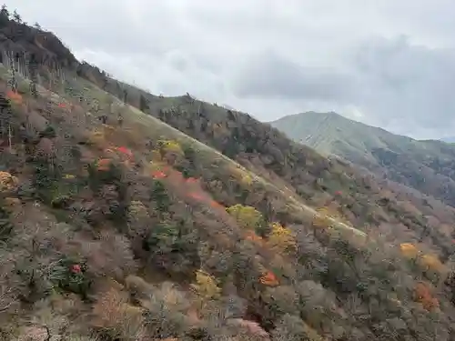 劔山本宮宝蔵石神社(徳島県)