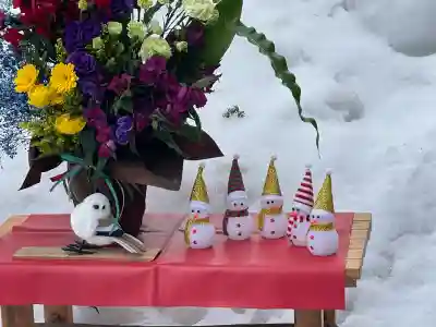 札幌護國神社の{uncategorized: "未分類", other: "その他", undefined: "問題あり", building: "その他建物", grave: "お墓", sacred_gate: "鳥居", guardian: "狛犬", statue: "像", buddha: "仏像", history: "歴史", nature: "自然", garden: "庭園", animal: "動物", pagoda: "塔", temizu: "手水舎", mountain_gate: "山門・神門", sanctuary: "本殿・本堂", subordinate: "末社・摂社", art: "芸術", scenery: "景色", jizo: "地蔵", ema: "絵馬", goshuin: "御朱印", omikuji: "おみくじ", items: "授与品その他", amulet: "お守り", goshuincho: "御朱印帳", eats: "食事", festival: "お祭り", votive_dance: "神楽", shichigosan: "七五三参", wedding: "結婚式", experience: "体験その他", initially: "初詣", around: "周辺", anti_infection: "感染症対策"}