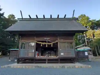 須倍神社の本殿・本堂
