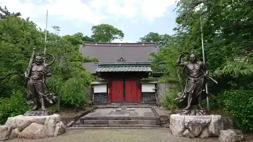真光寺の山門・神門