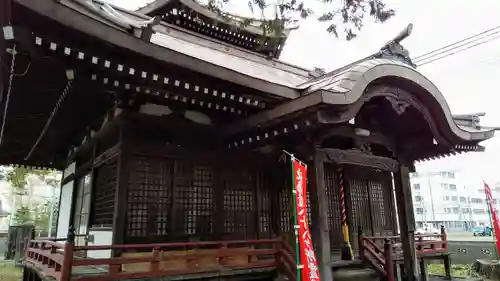 眞久寺の末社