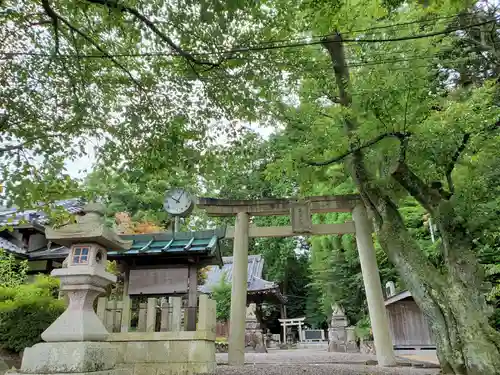 立志神社の建物その他