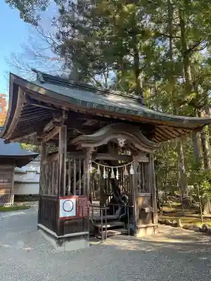 土佐神社の{uncategorized: "未分類", other: "その他", undefined: "問題あり", building: "その他建物", grave: "お墓", sacred_gate: "鳥居", guardian: "狛犬", statue: "像", buddha: "仏像", history: "歴史", nature: "自然", garden: "庭園", animal: "動物", pagoda: "塔", temizu: "手水舎", mountain_gate: "山門・神門", sanctuary: "本殿・本堂", subordinate: "末社・摂社", art: "芸術", scenery: "景色", jizo: "地蔵", ema: "絵馬", goshuin: "御朱印", omikuji: "おみくじ", items: "授与品その他", amulet: "お守り", goshuincho: "御朱印帳", eats: "食事", festival: "お祭り", votive_dance: "神楽", shichigosan: "七五三参", wedding: "結婚式", experience: "体験その他", initially: "初詣", around: "周辺", anti_infection: "感染症対策"}