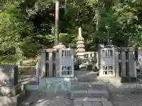 法華堂跡(源頼朝墓・北条義時墓)(神奈川県)