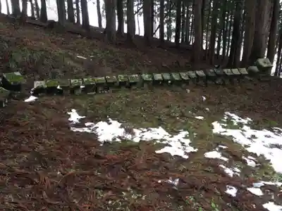 健御名方富命彦神別神社の末社・摂社