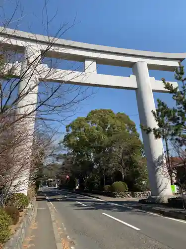 寒川神社の鳥居