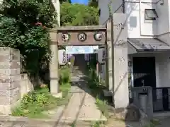 牛天神北野神社の建物その他