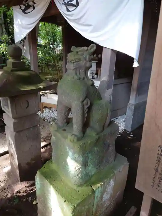 上目黒氷川神社の狛犬