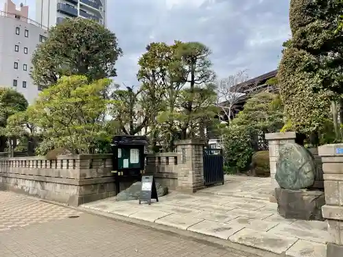 寳蓮寺の{uncategorized: "未分類", other: "その他", undefined: "問題あり", building: "その他建物", grave: "お墓", sacred_gate: "鳥居", guardian: "狛犬", statue: "像", buddha: "仏像", history: "歴史", nature: "自然", garden: "庭園", animal: "動物", pagoda: "塔", temizu: "手水舎", mountain_gate: "山門・神門", sanctuary: "本殿・本堂", subordinate: "末社・摂社", art: "芸術", scenery: "景色", jizo: "地蔵", ema: "絵馬", goshuin: "御朱印", omikuji: "おみくじ", items: "授与品その他", amulet: "お守り", goshuincho: "御朱印帳", eats: "食事", festival: "お祭り", votive_dance: "神楽", shichigosan: "七五三参", wedding: "結婚式", experience: "体験その他", initially: "初詣", around: "周辺", anti_infection: "感染症対策"}