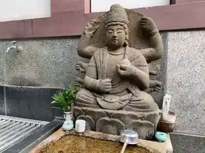 正覚寺の手水舎