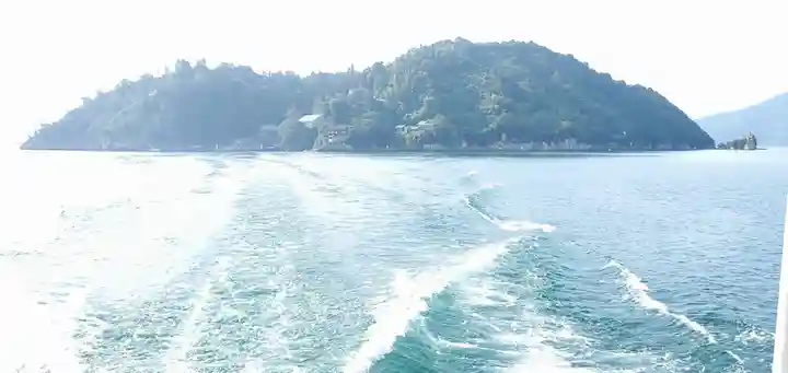 竹生島神社(都久夫須麻神社)の景色