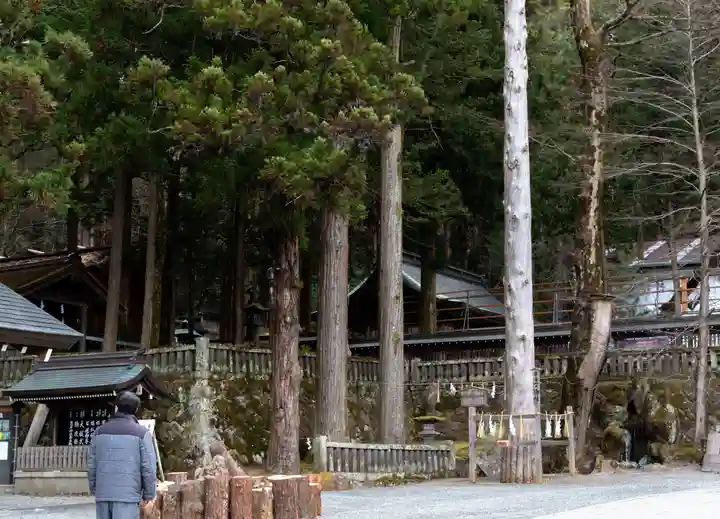 諏訪大社(長野県)