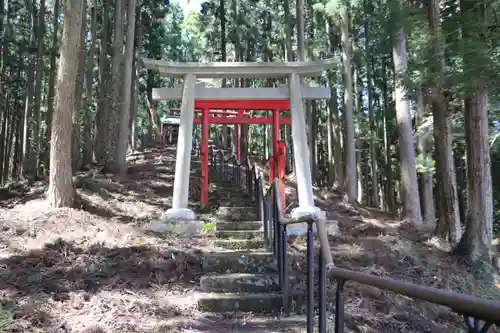 赤津稲荷神社の鳥居