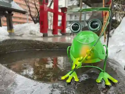 彌彦神社　(伊夜日子神社)の像