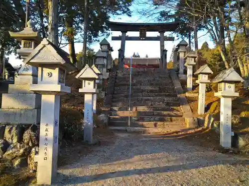 大鳥神社の鳥居