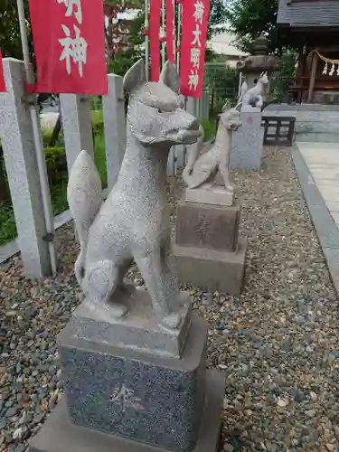 大徳稲荷神社の狛犬