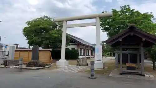 土崎神明社の鳥居