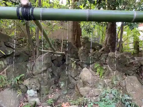 白笹稲荷神社の手水舎