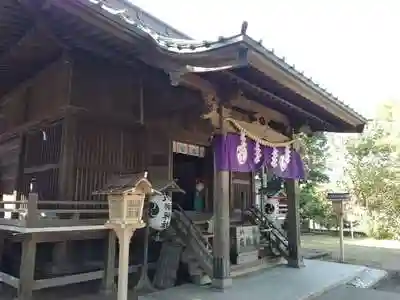 久里浜八幡神社の本殿